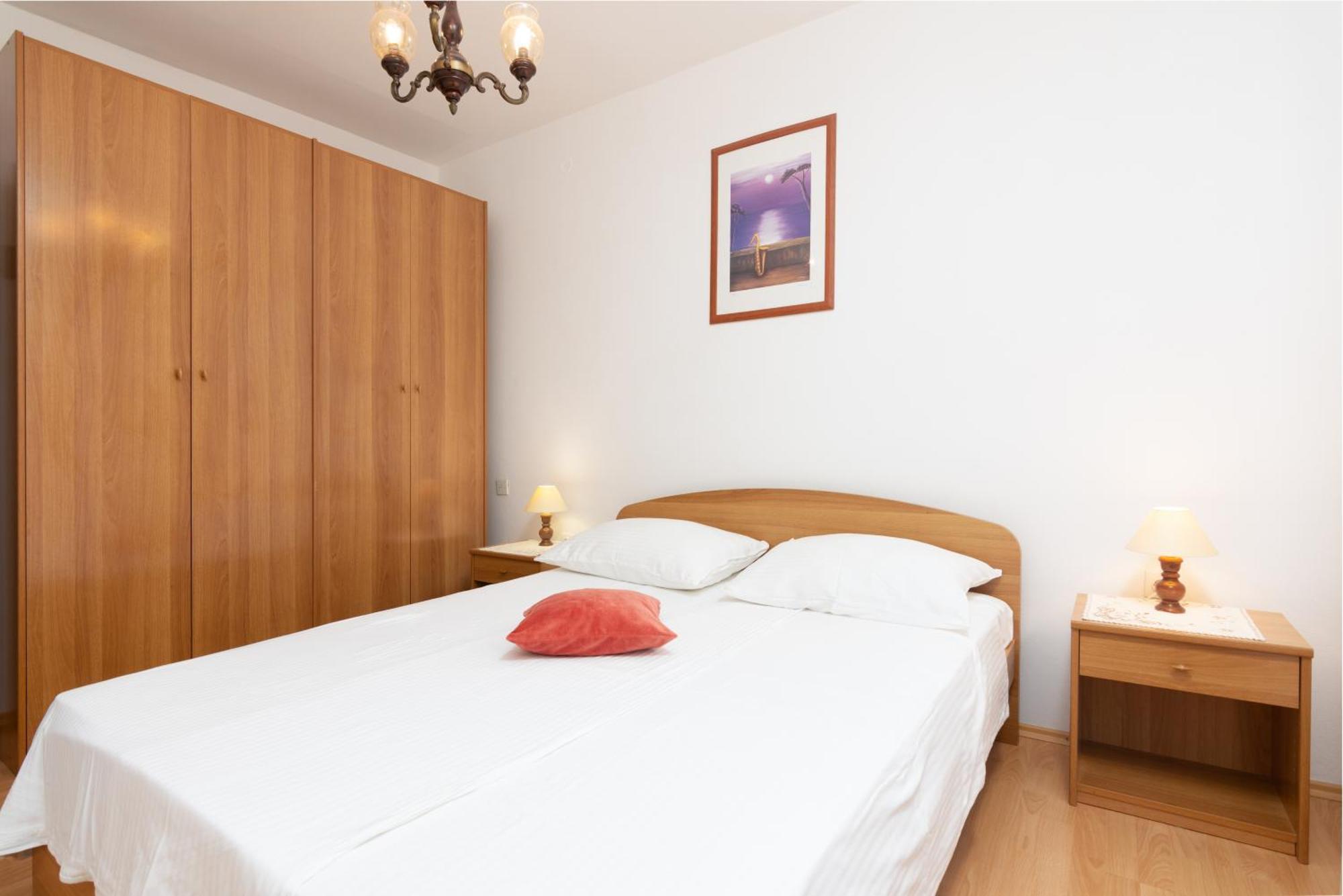 Apartments With A Parking Space Medulin - 7494 Номер фото